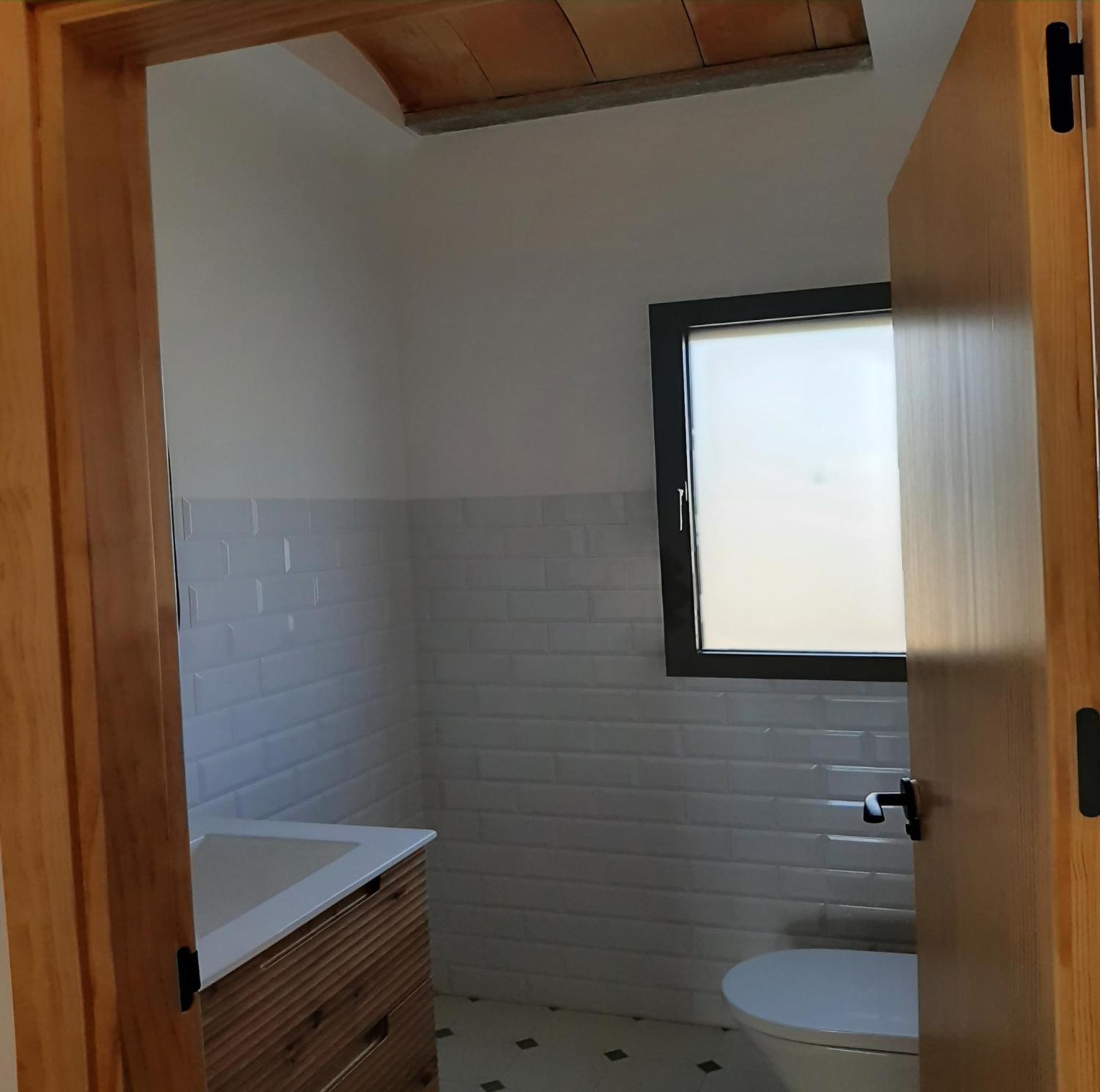 Casita Del Embalse Con Encanto Biar Exterior foto